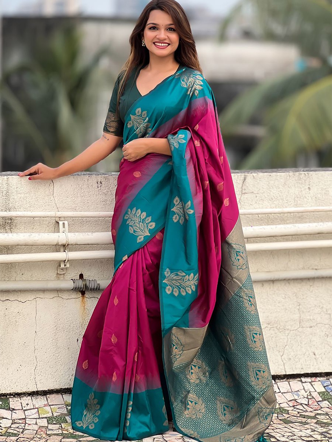 

Suha Art Silk Kanjeevaram Saree, Fuchsia