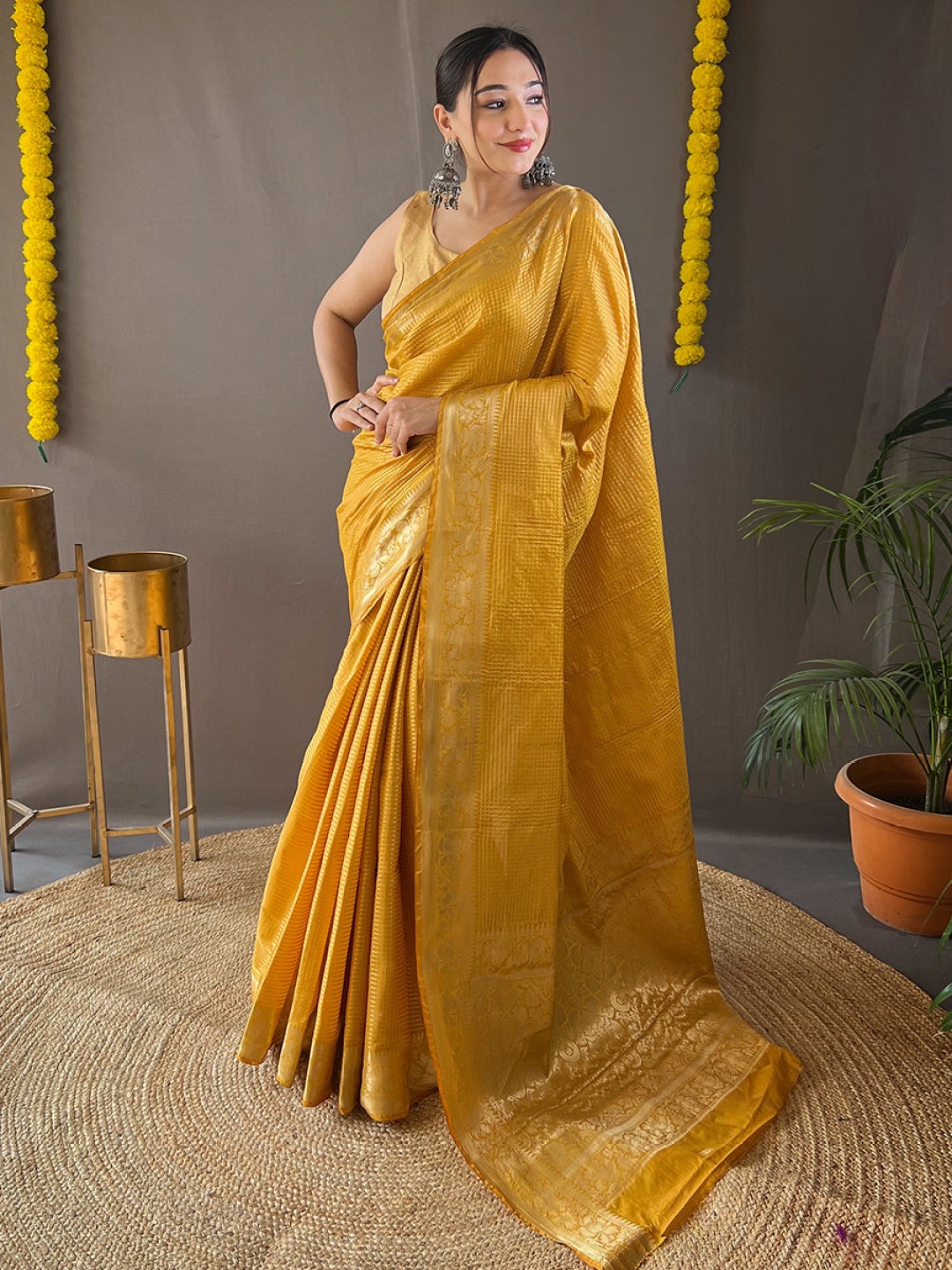 

MySilkLove Woven Design Zari Organza Saree, Yellow