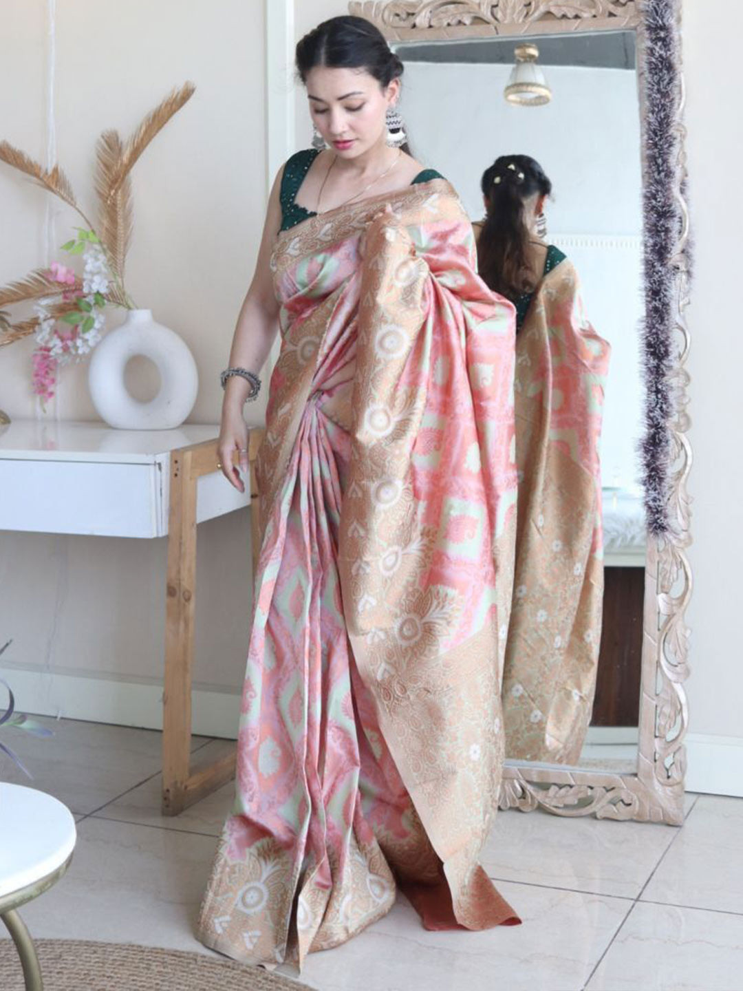 

choiceit Woven Design Zari Pure Silk Saree, Pink