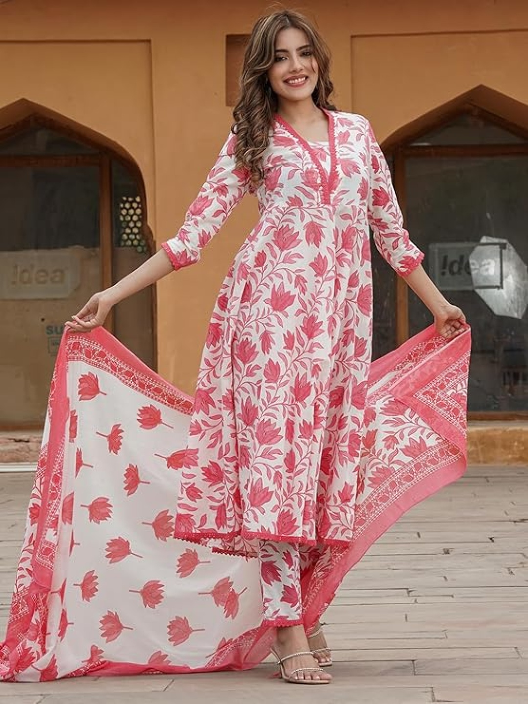 

KALINI Floral Printed Regular Kurta with Trousers & With Dupatta, Red