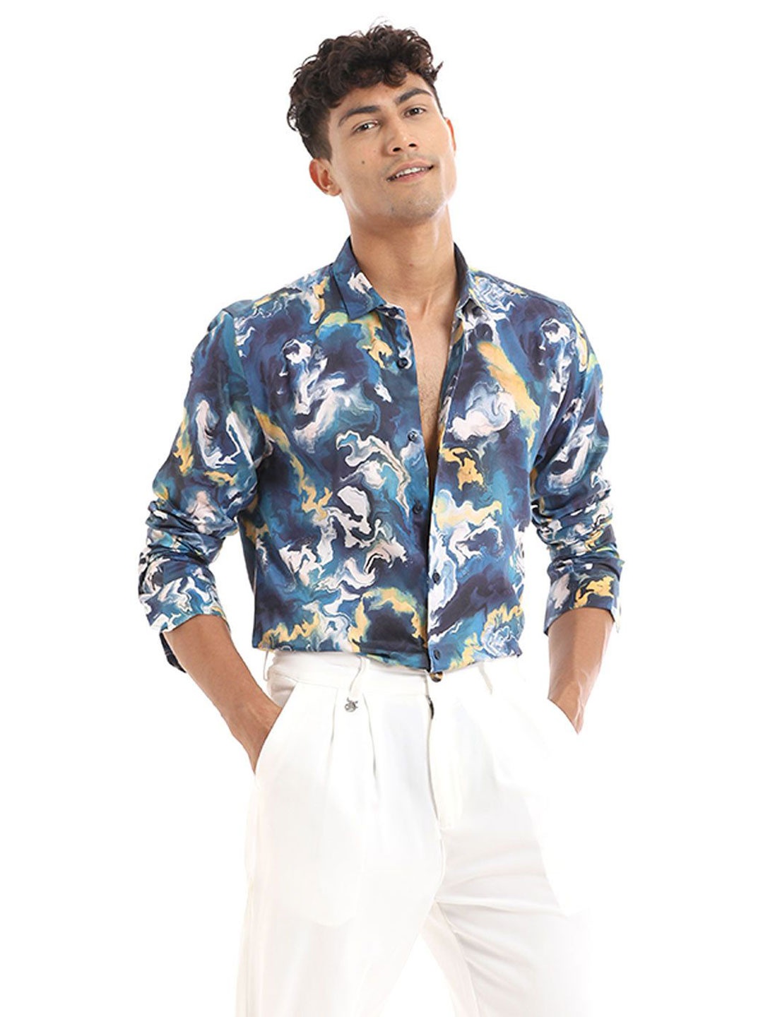 

Banana Club Men Relaxed Slim Fit Opaque Printed Casual Shirt, Black