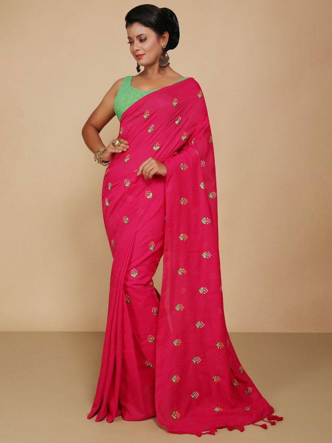 

BENGAL HANDLOOM Floral Embroidered Art Silk Taant Saree, Pink