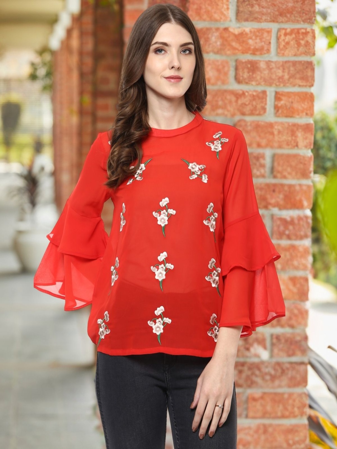 

Moda Elementi Floral Embroidered Flutter Sleeves Top, Red