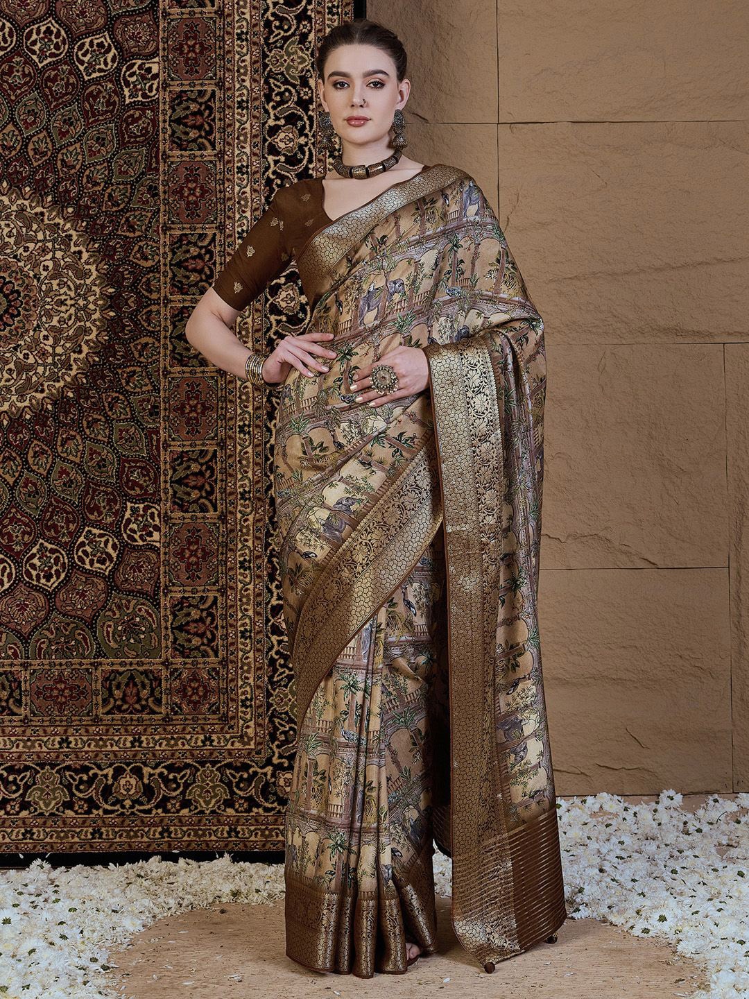 

Anouk Ethnic Motifs Zari Silk Blend Sungudi Saree, Beige