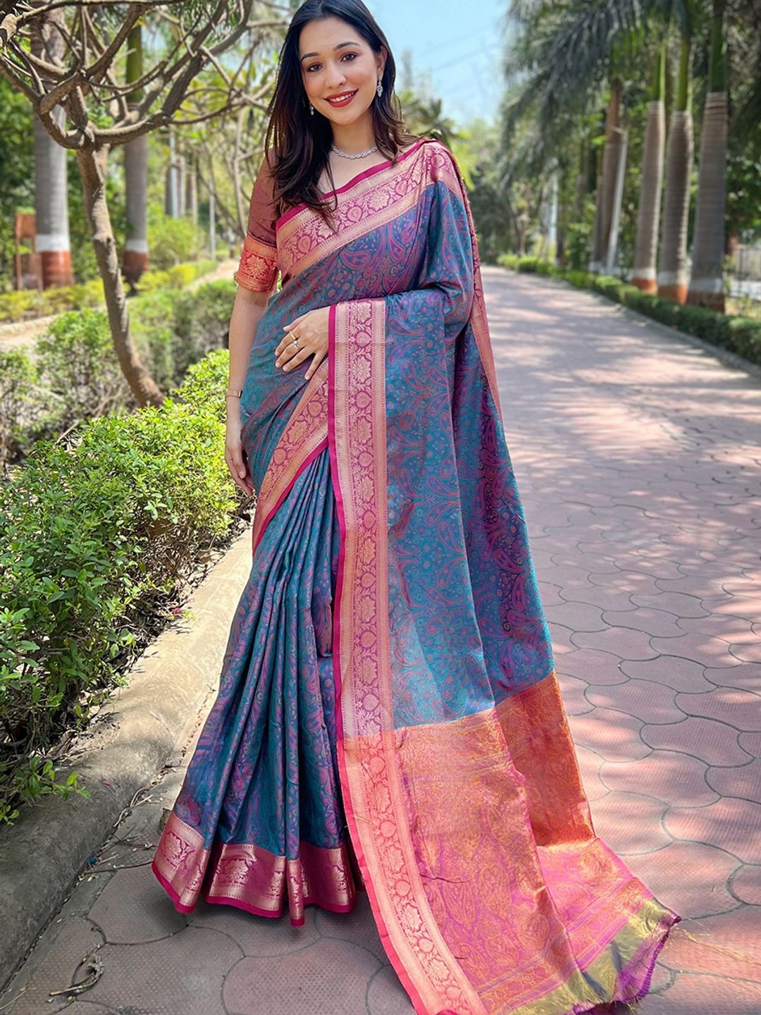 

Suha Art Silk Kanjeevaram Saree, Blue
