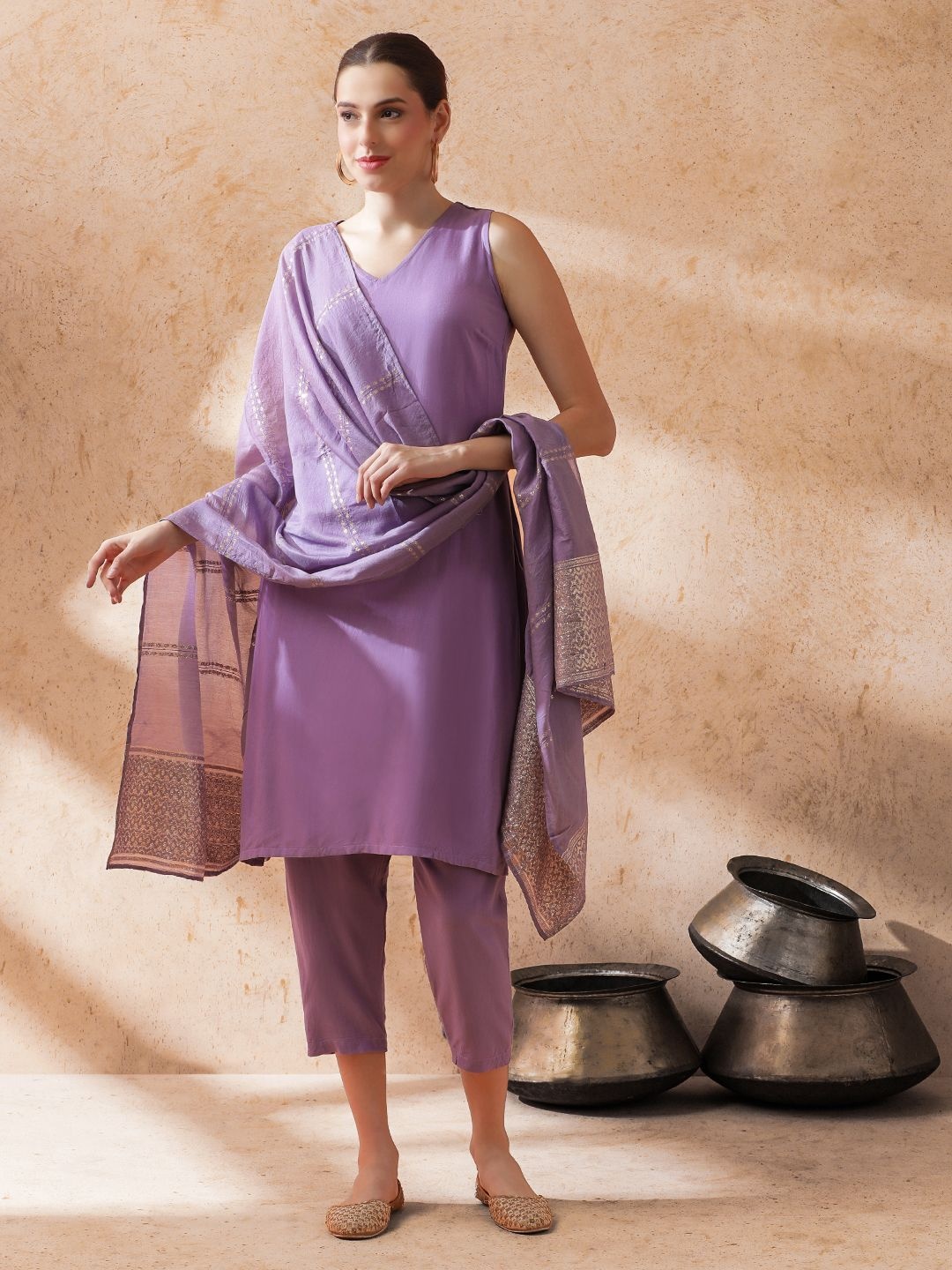 

STYLEBAAZI V-Neck Straight Kurta With Trousers And Dupatta, Purple