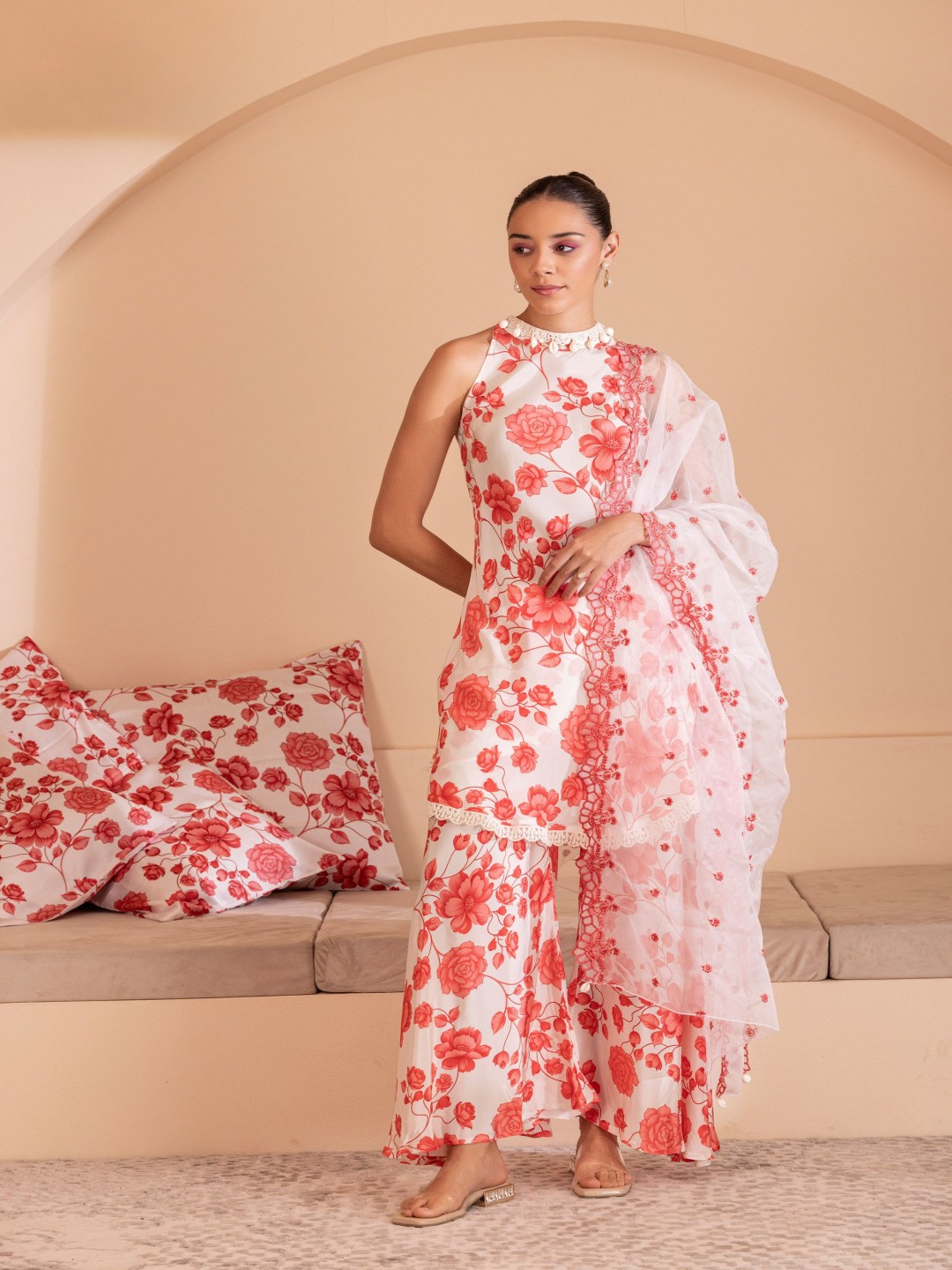 

SEW Women Floral Printed Regular Kurta with Palazzos & With Dupatta, White