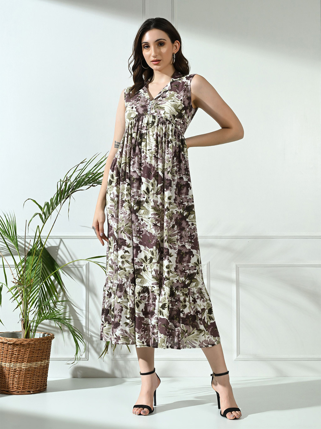 

PrayoshaLife Sleeveless Dress, Brown