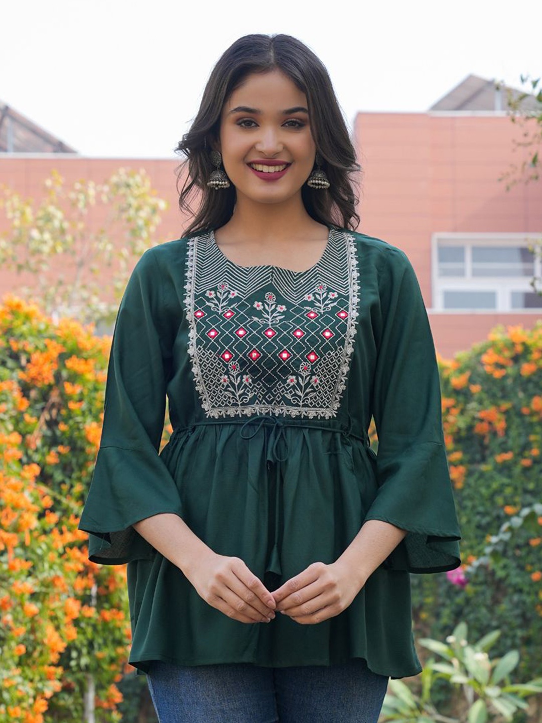 

MF Hayat Embroidered Kurti, Green