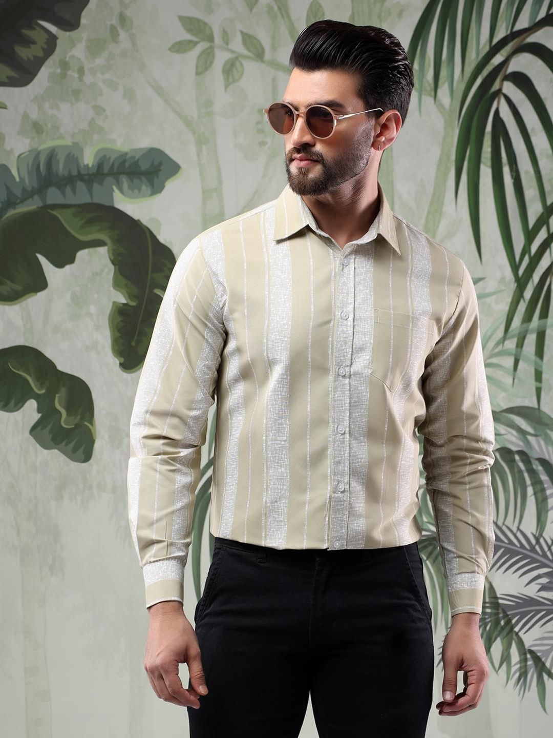 

Kotty Men Spread Collar Vertical Striped Casual Shirt, Beige