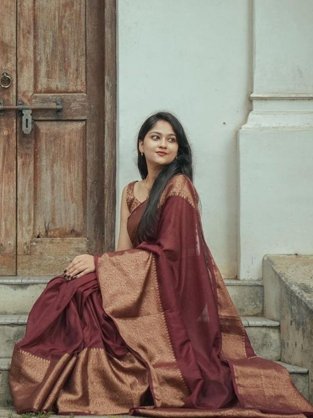 

KALINI Woven Design Zari Kanjeevaram Saree, Maroon