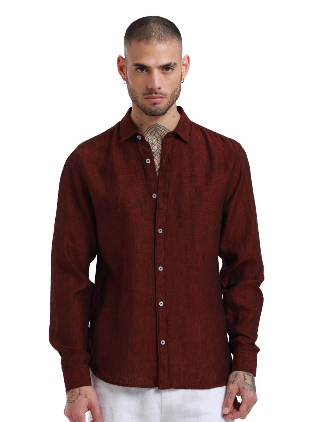 

Banana Club Men Relaxed Slim Fit Opaque Semiformal Shirt, Maroon