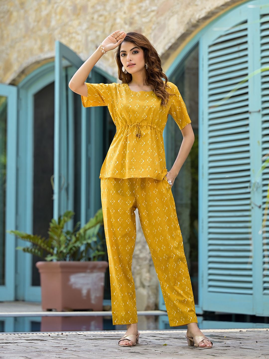 

BAESD Printed Round Neck Pure Cotton Tunic With Trousers, Mustard