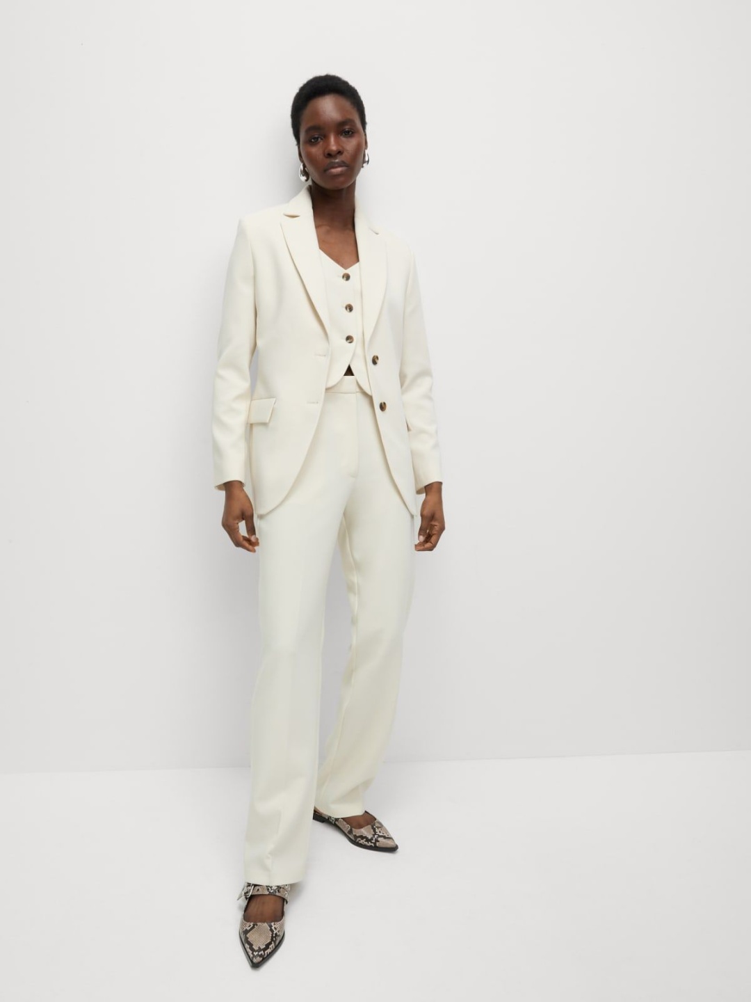 

Marks & Spencer Notched Lapel Collar Single-Breasted Blazer, Beige