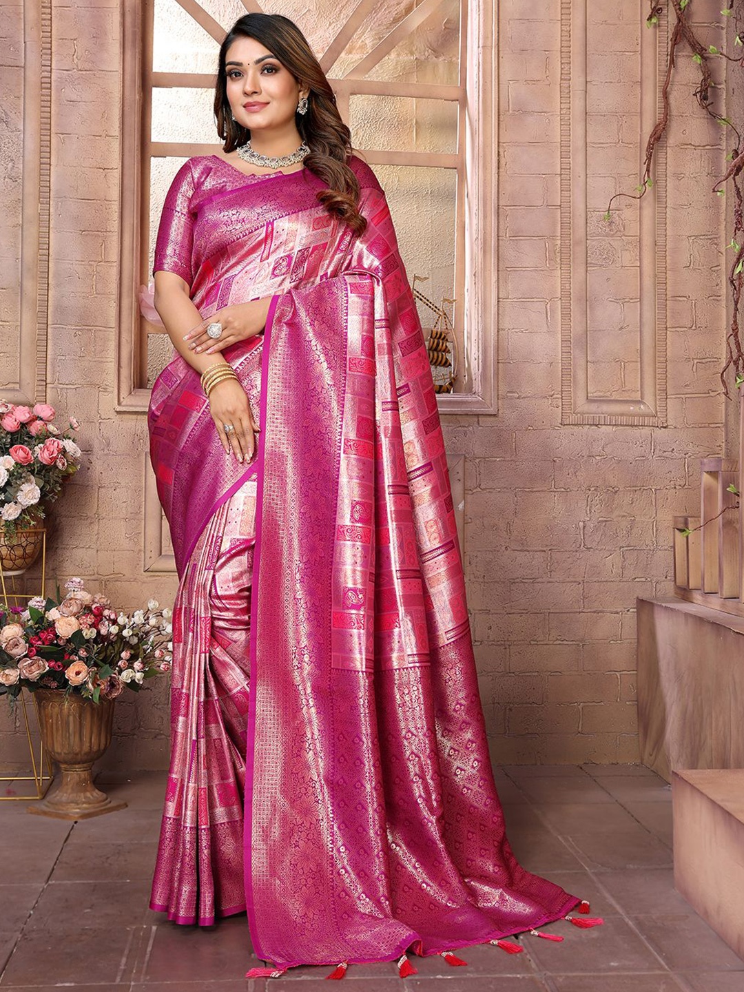 

Panzora Woven Design Zari Silk Blend Banarasi Saree, Pink