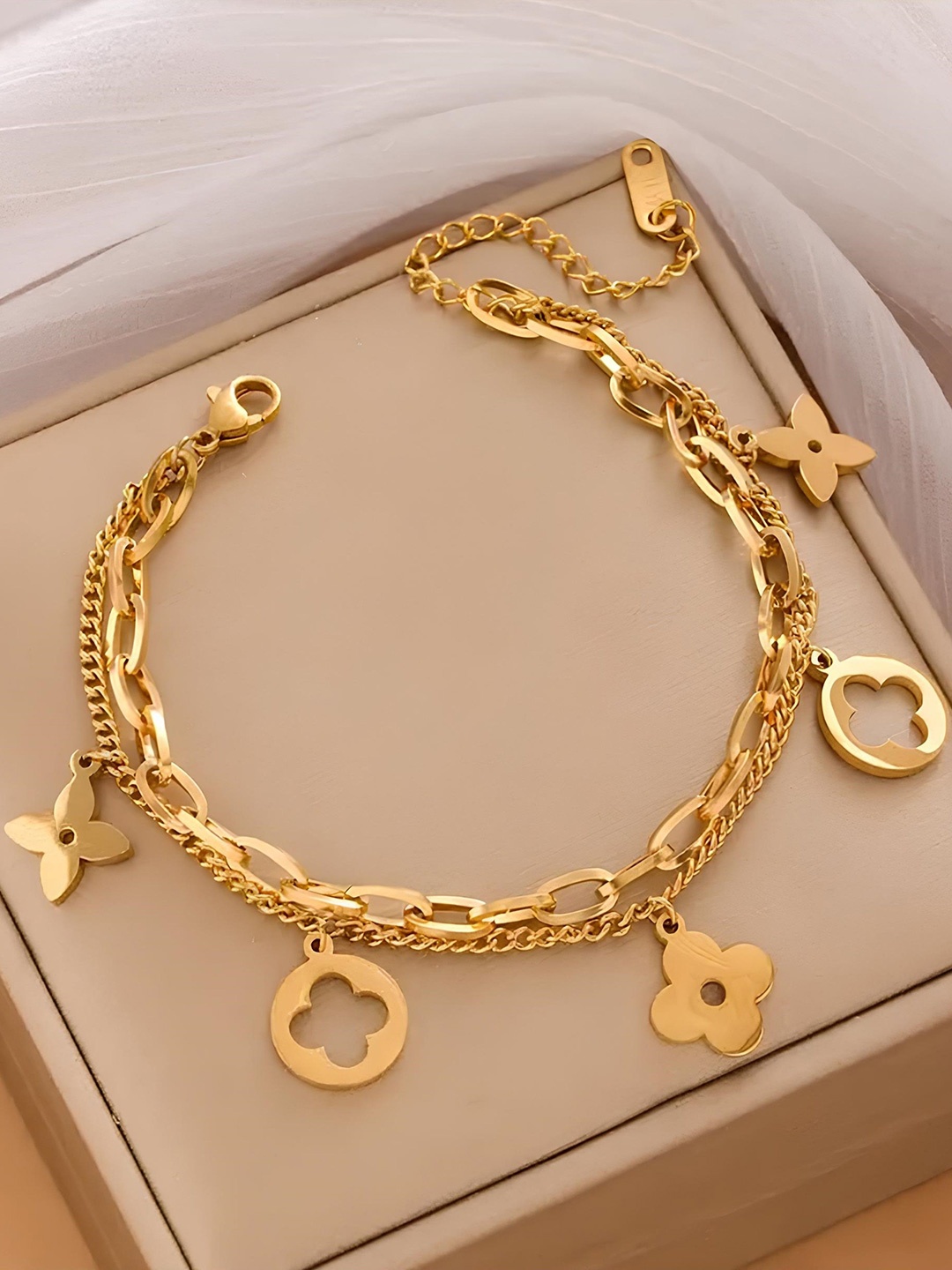 

KARISHMA KREATIONS Stainless Steel Gold-Plated Link 4 Four Leaf Clover Bracelet