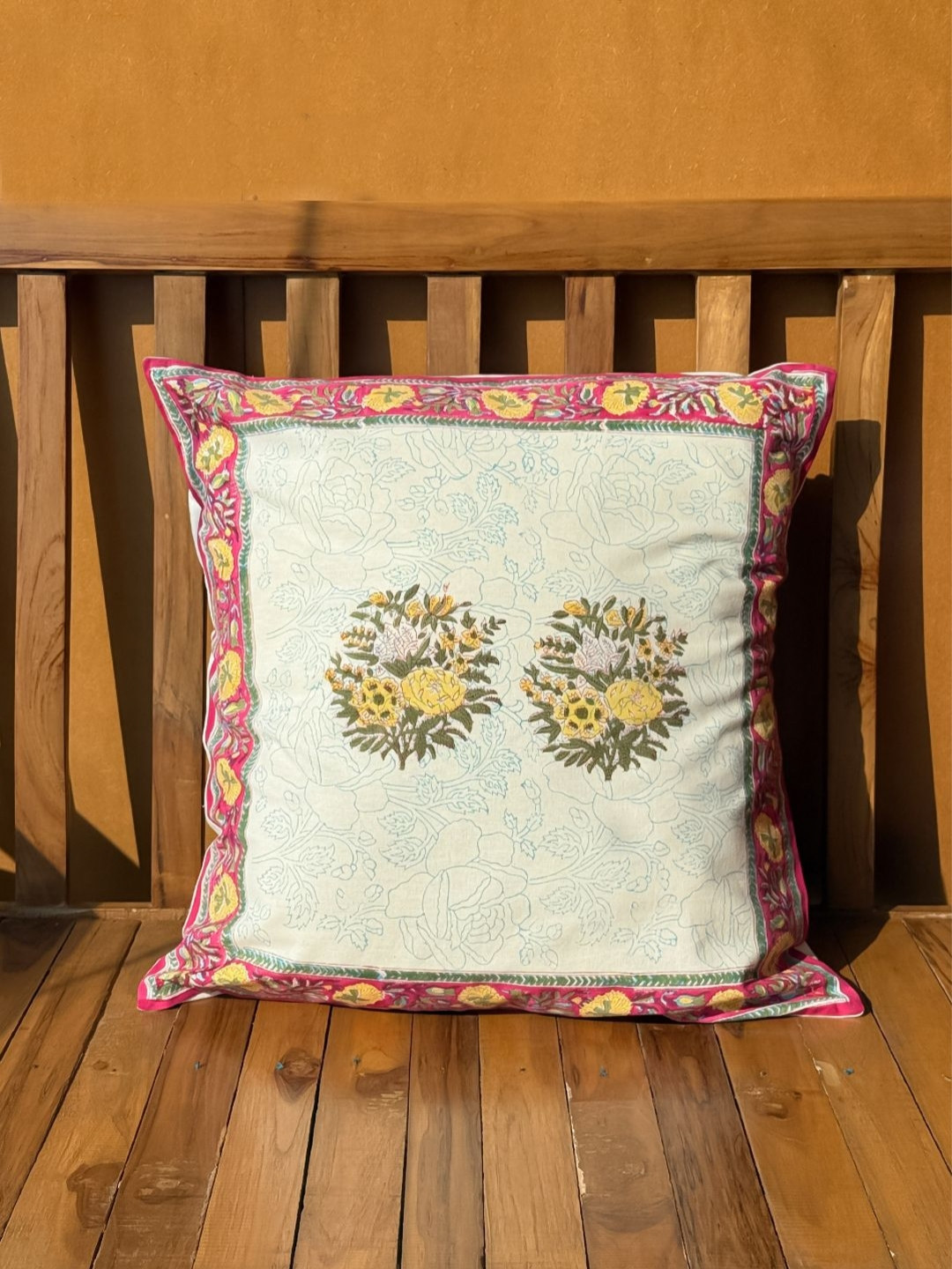 

ARAVALII White & Pink 2 Pieces Floral Printed Cotton Square Cushion Covers