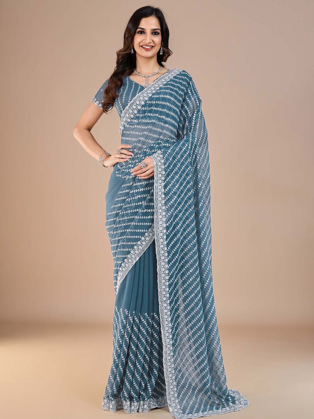 

Anouk Ethnic Motifs Embroidered Silk Blend Saree, Teal