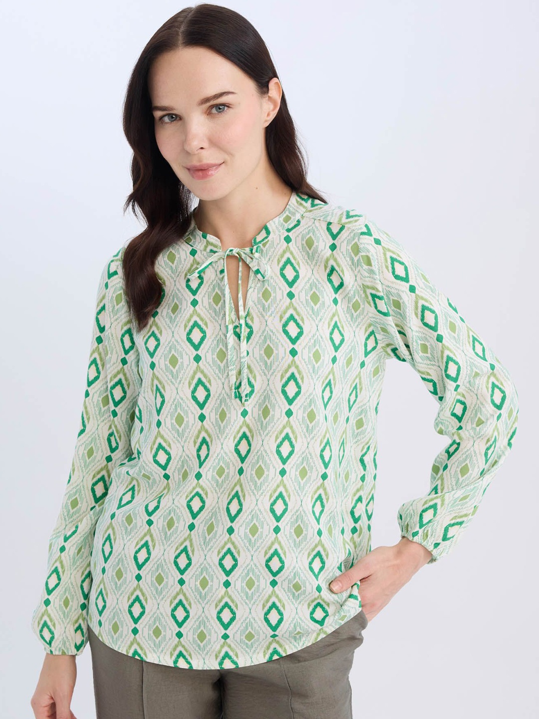 

DeFacto Women Geometric Printed Tie-Up Neck Top, Green