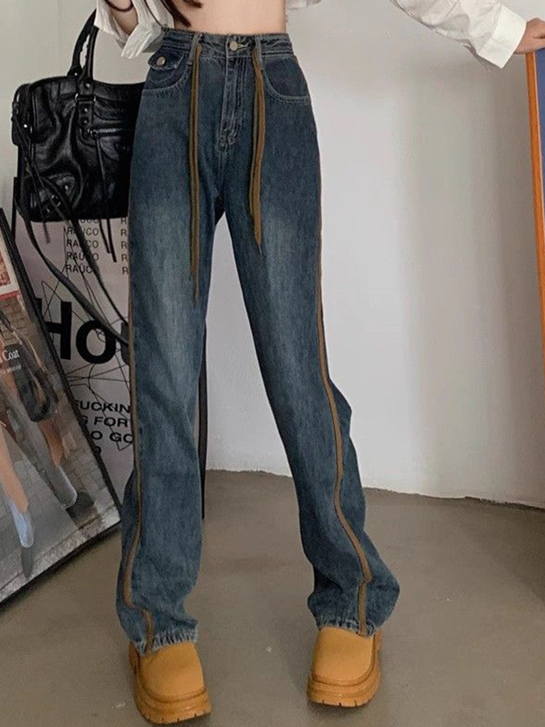 

StyleCast x Revolte Women Light Fade Jeans, Blue