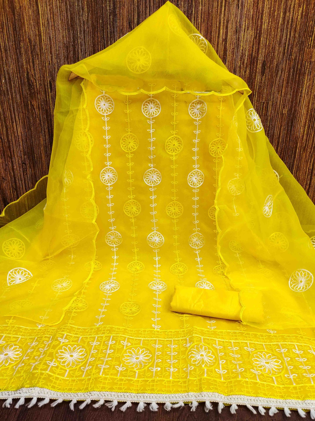 

KIMISHA Floral Embroidered Organza Unstitched Dress Material, Yellow