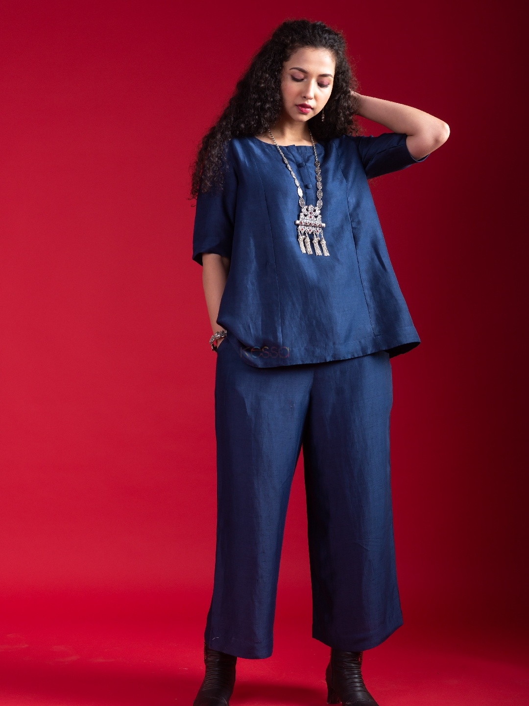 

KUSVAA Tiara Linen Round Neck Top With Trouser, Blue