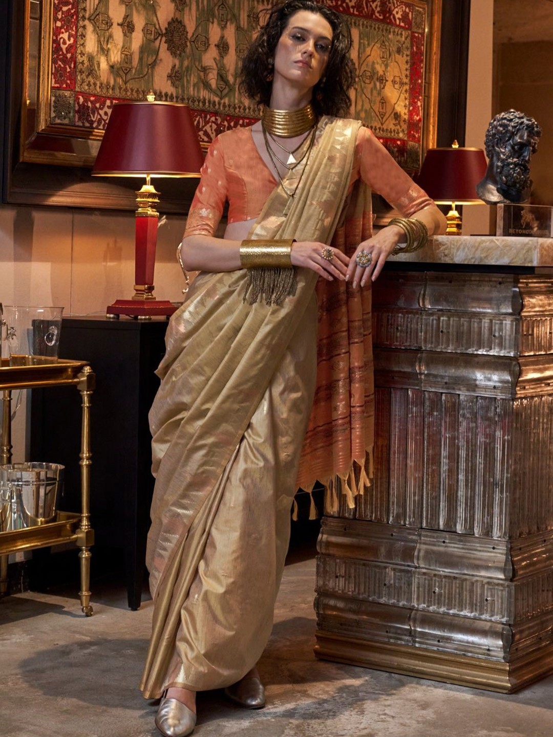 

BLENDIFY Woven Design Banarasi Saree, Brown