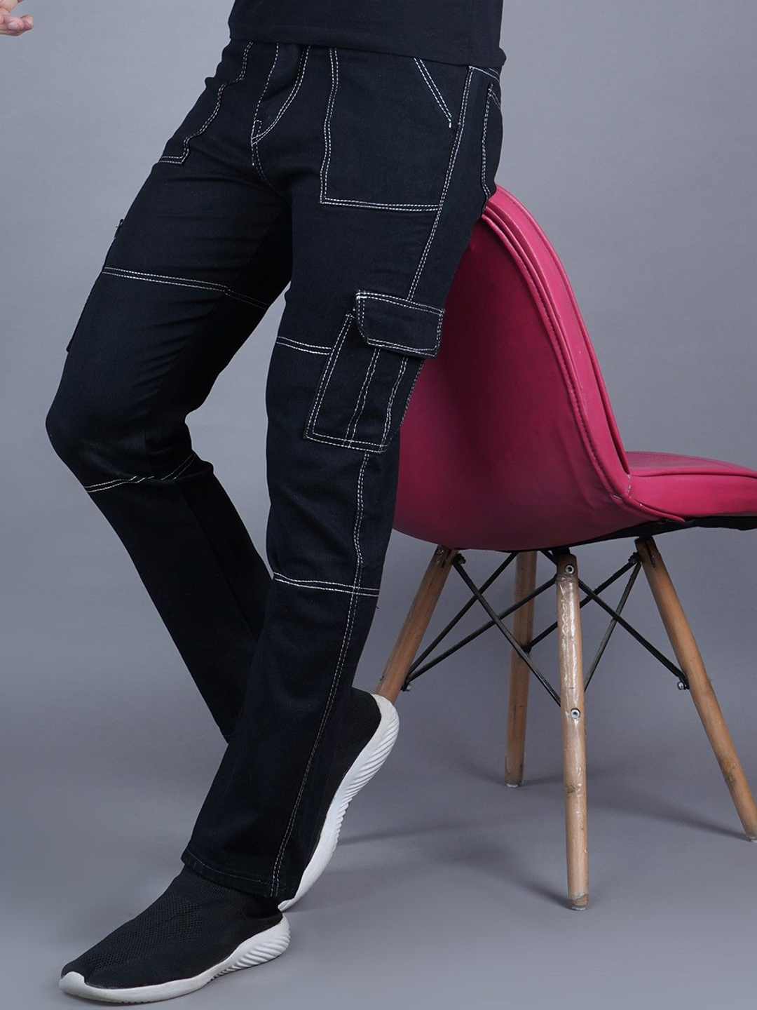 

COMFITS Men Classic Regular Fit Mid-Rise Jeans, Black