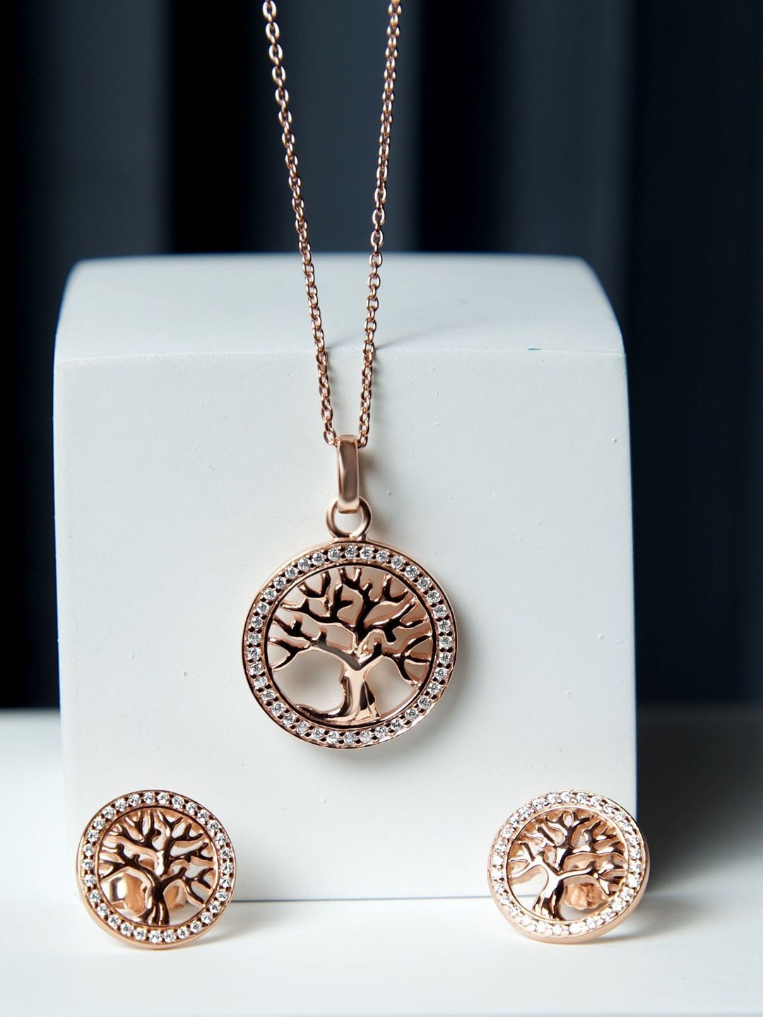 

VELVET IMPERIAL Sterling Silver Rose-Gold Plated Artificial Stones Studded Jewellery Set