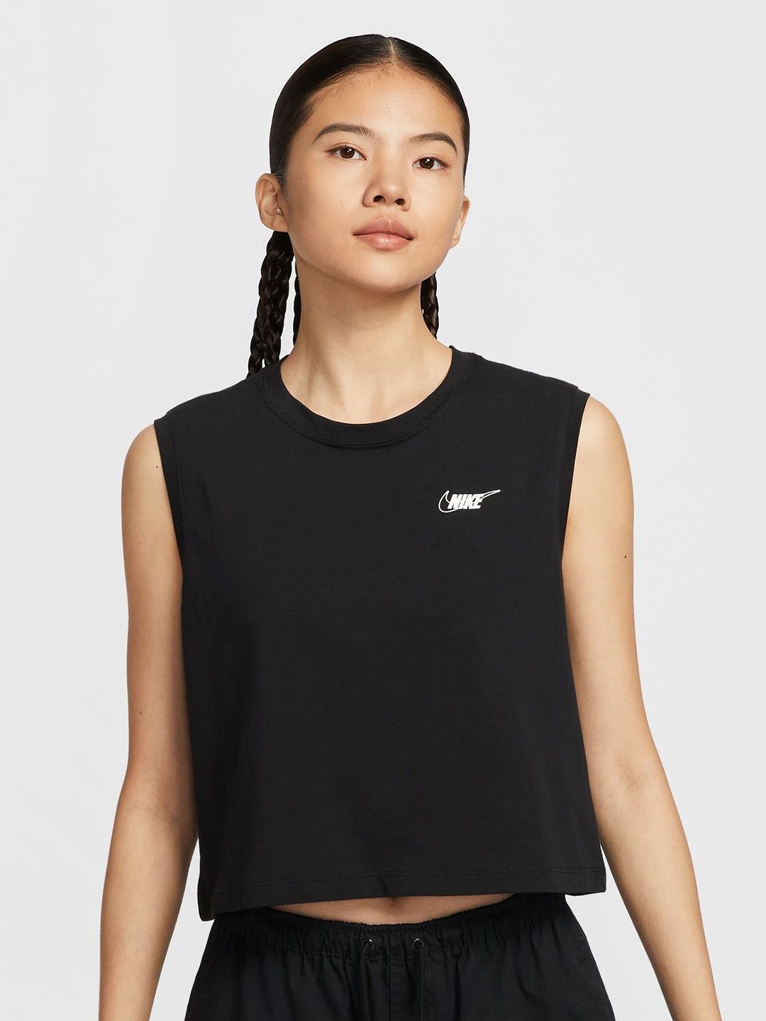 

Nike Sportswear Club Women's cotton Sleeveless Cropped Tee, Black