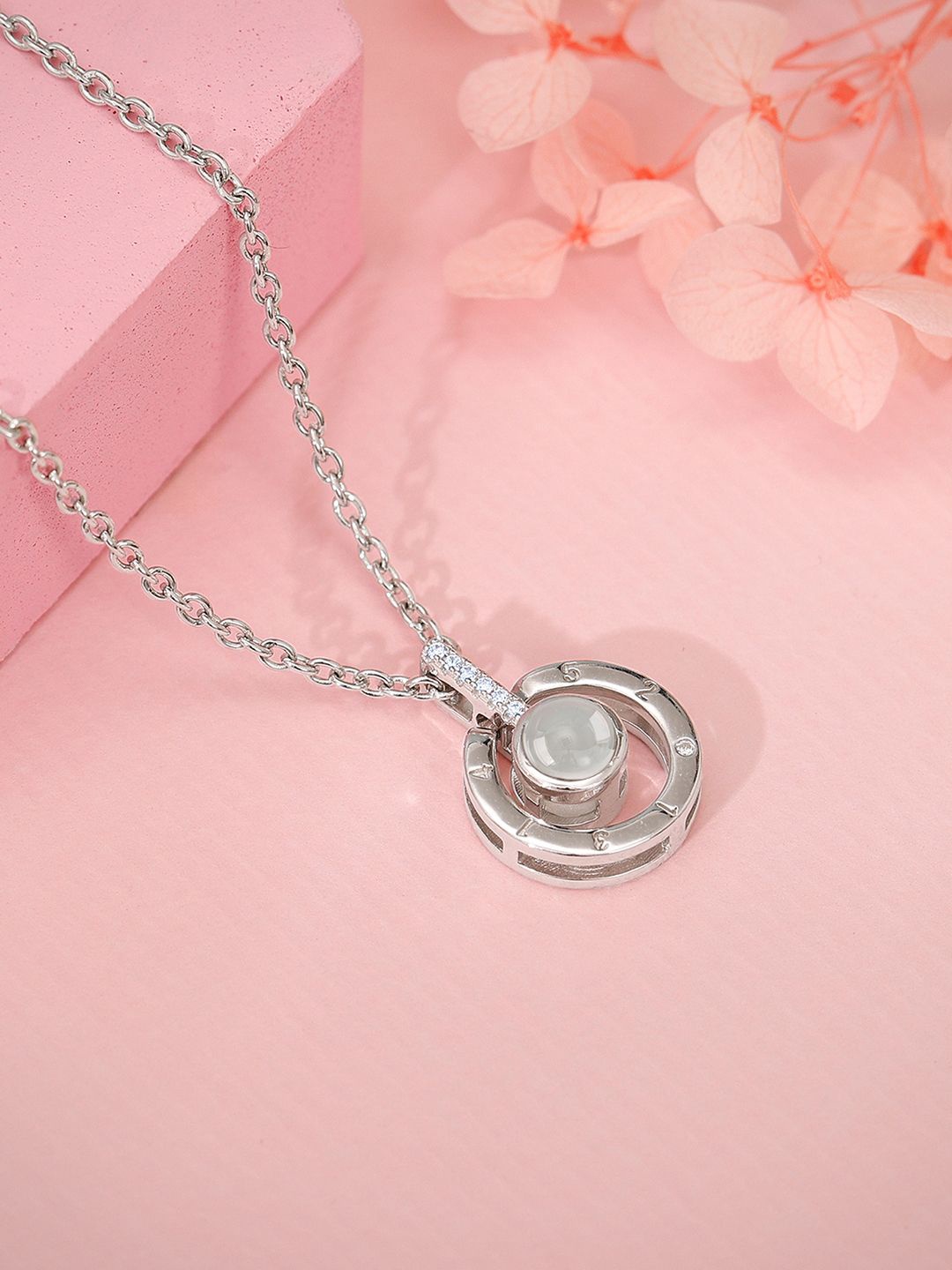 

GIVA Rhodium-Plated Circular Pendants with Chains, Silver