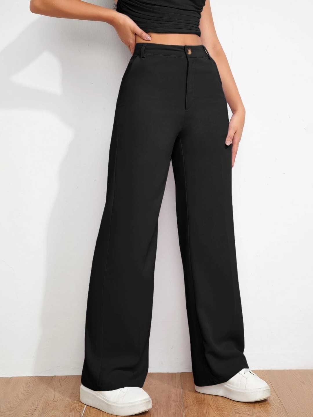 

FNOCKS Women Organic Cotton Relaxed High-Rise Flared Trousers, Black