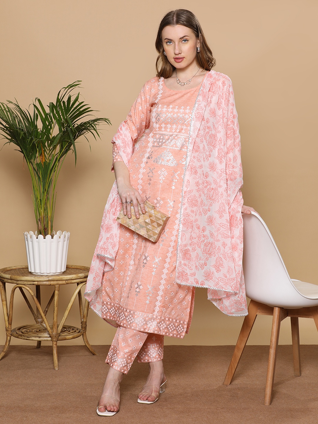 

DUMMY SHAPE Ethnic Motifs Printed Straight Kurta With Trouser And Dupatta, Peach