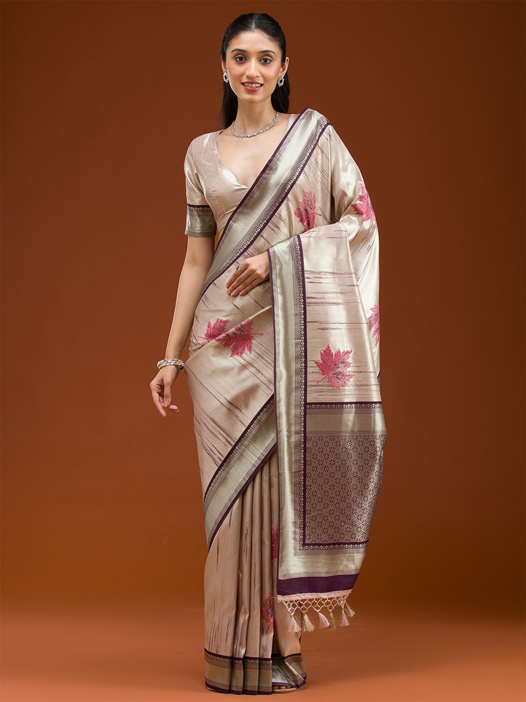 

Koskii Beige Printed Art Silk Saree