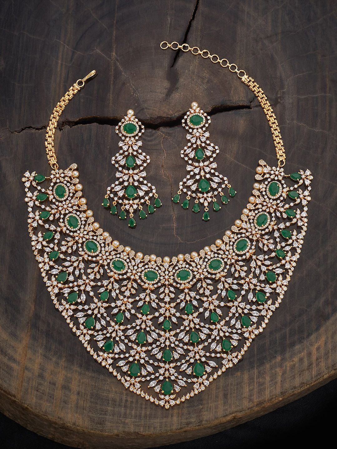 

Kushal's Fashion Jewellery Green Gold-Plated Cubic Zirconia Studded Jewellery Set
