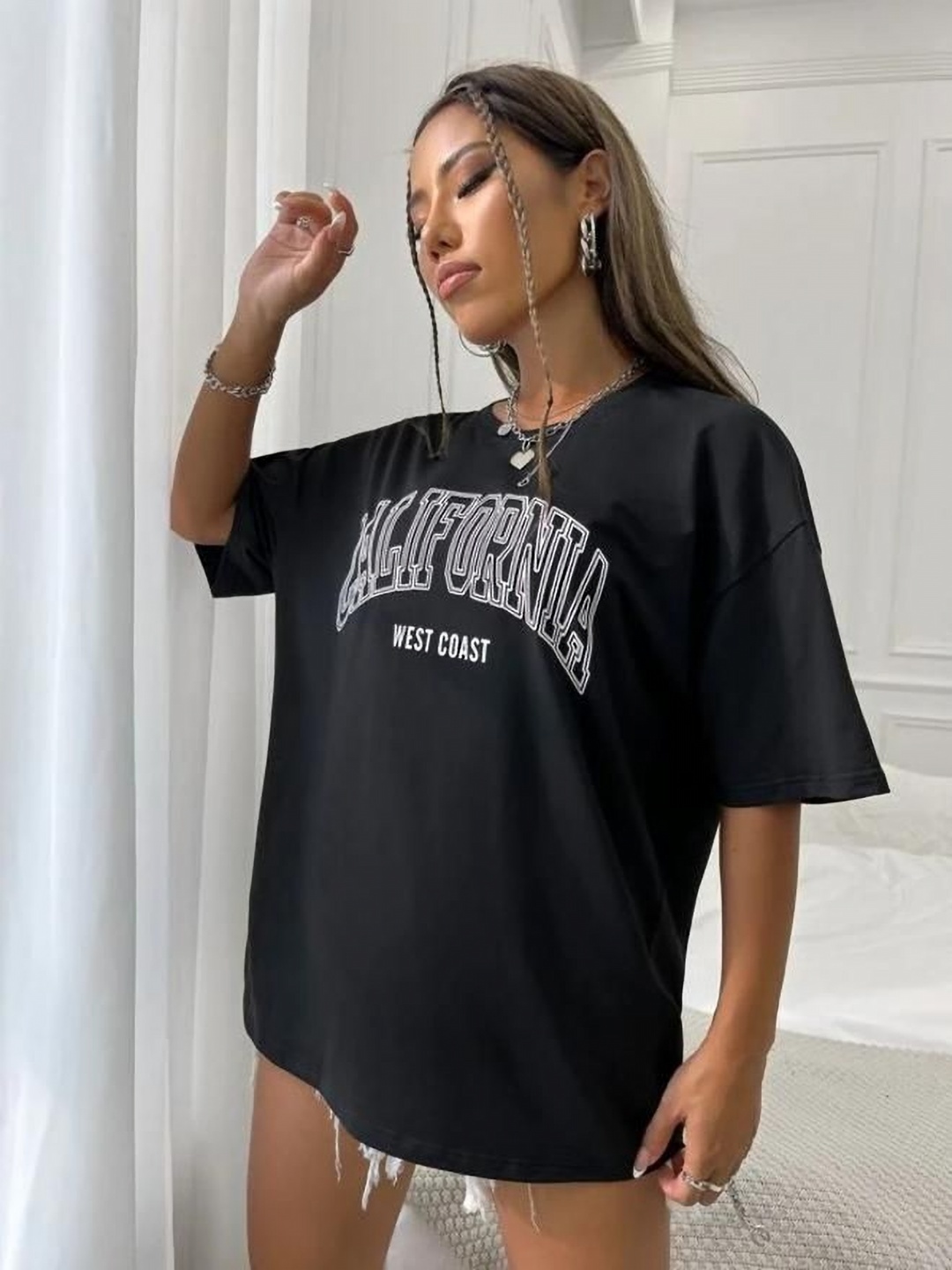 

KASHIAN Women Typography Printed Round Neck Cotton Oversized T-shirt, Black