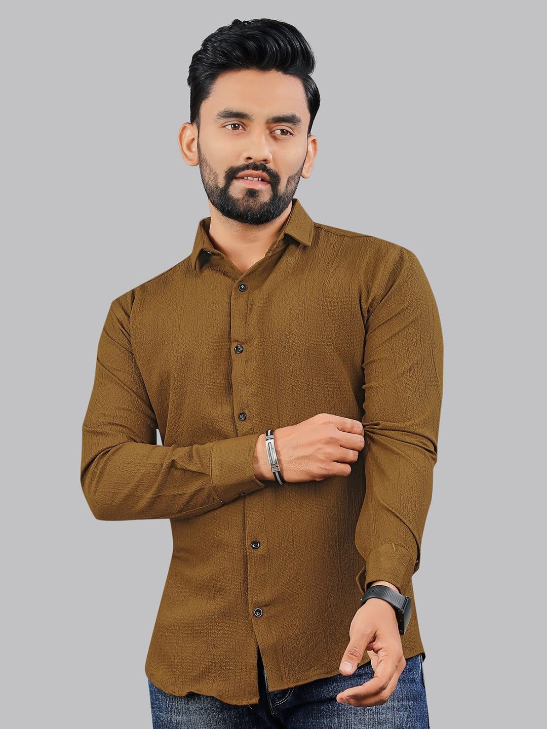 

IKON FASHION Men Original Fit Spread Collar Textured Casual Shirt, Brown