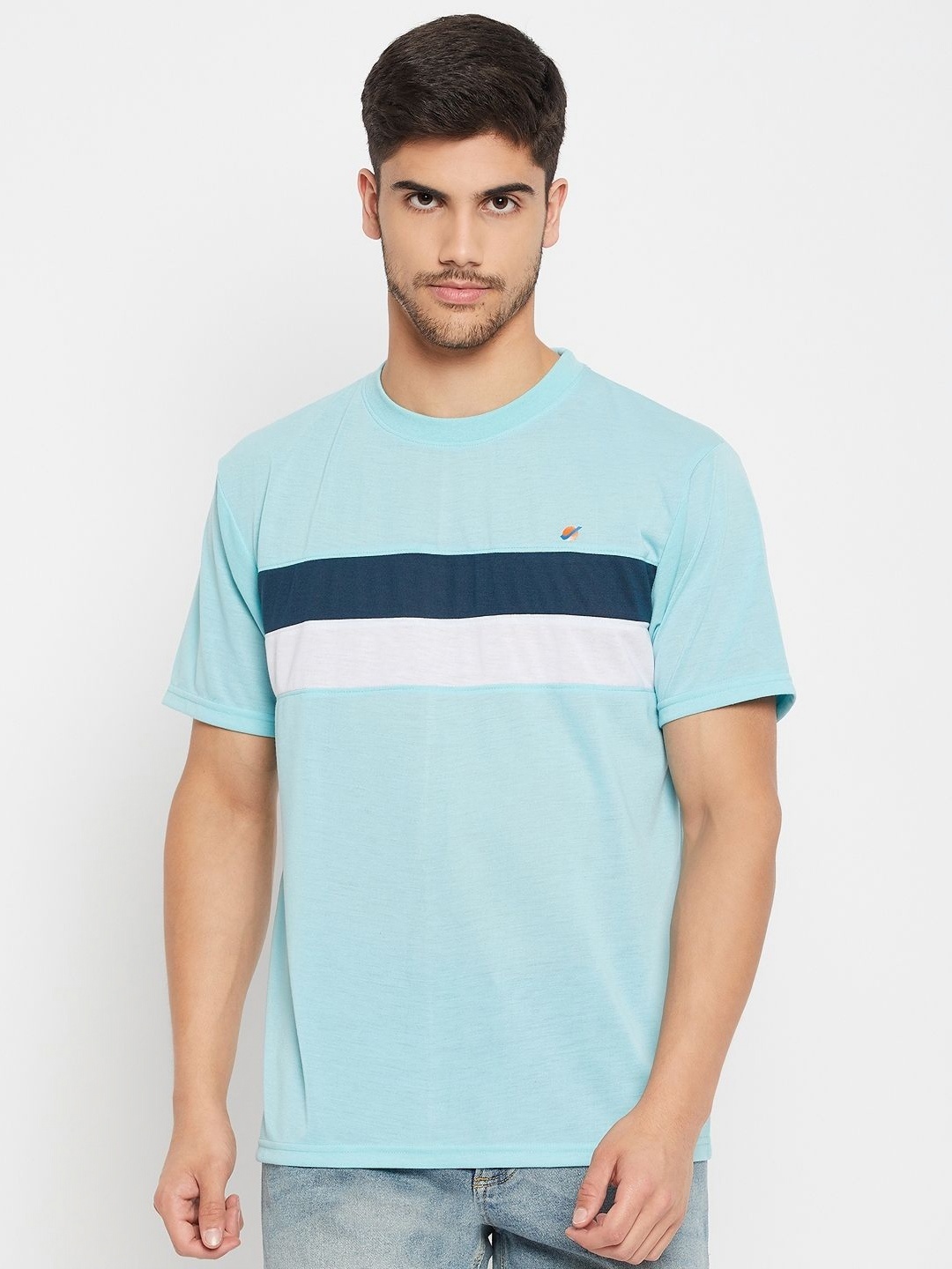

AUXAMIS Men Colourblocked Extended Sleeves T-shirt, Turquoise blue