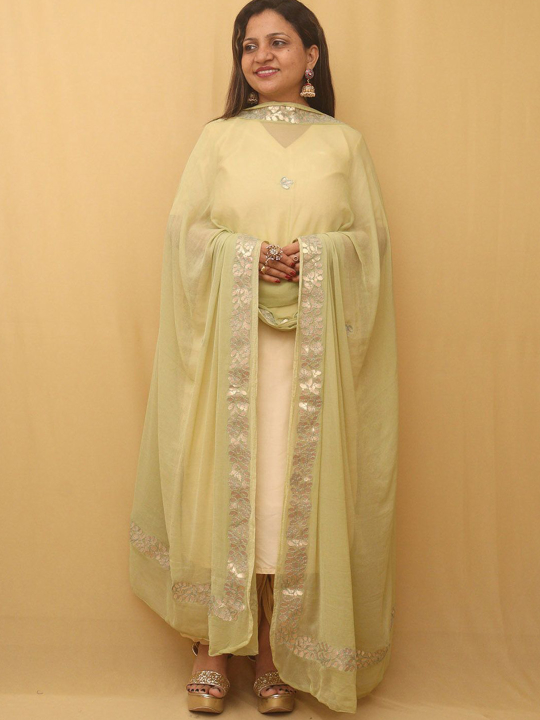 

Luxurionworld Ethnic Motifs Embroidered Dupatta with Thread Work, Green