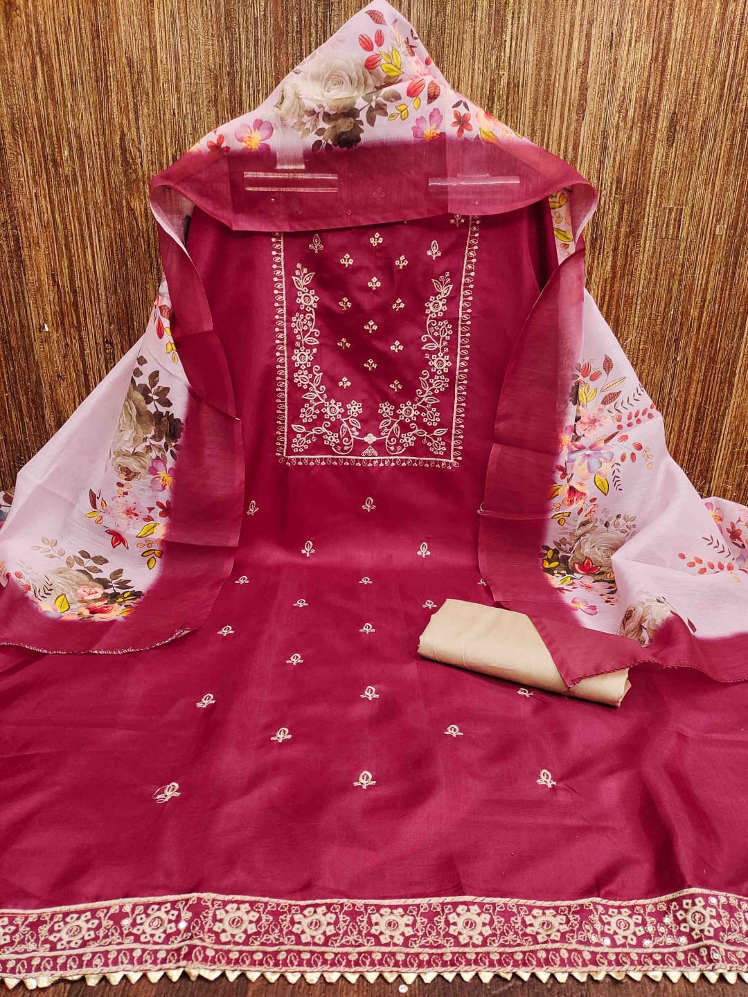 

Blissta Floral Embroidered Unstitched Dress Material, Maroon