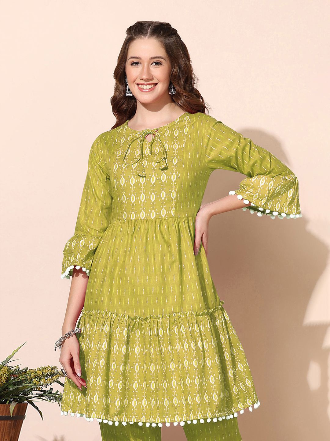 

Moda Rapido Geometric Print Tie-Up Neck Flared Sleeve Top, Olive
