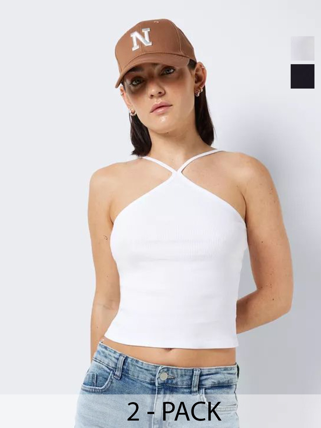 

SRISARAS Halter Neck Tank Crop Top, White
