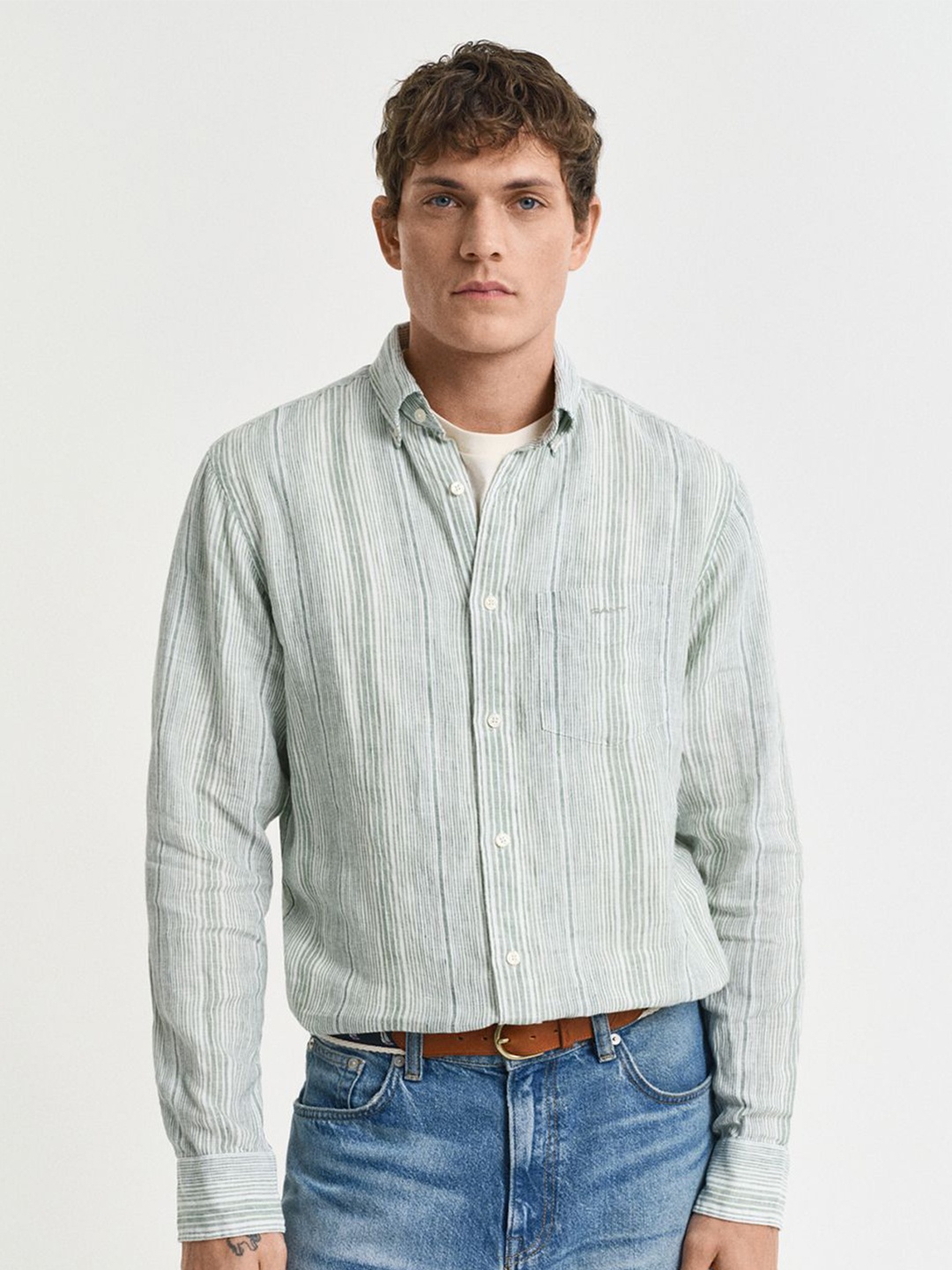 

GANT Men Button-Down Vertical Striped Linen Casual Shirt, Green