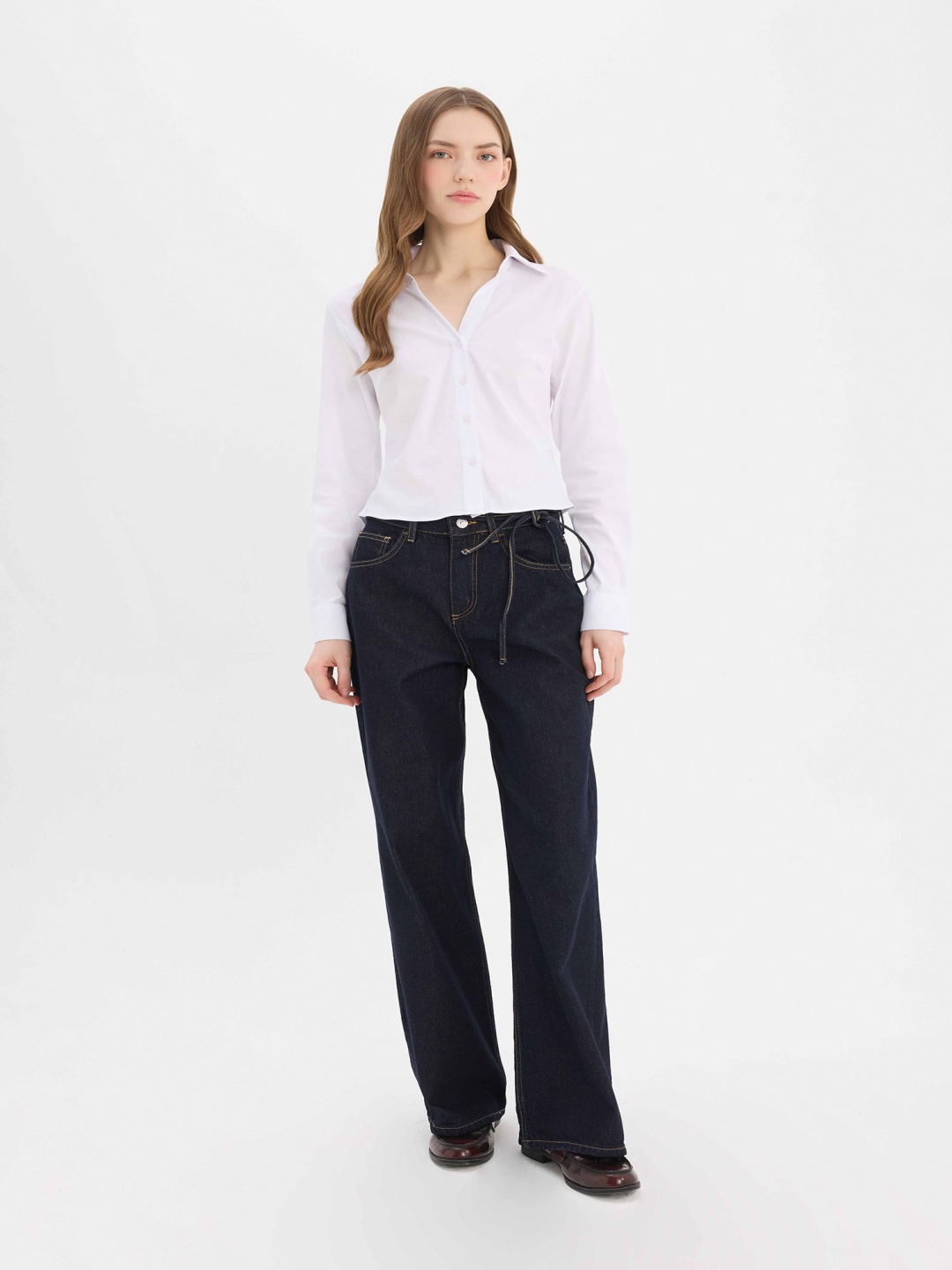 

DeFacto Women Regular Fit Mid-Rise Clean Look Pure Cotton Jeans, Black