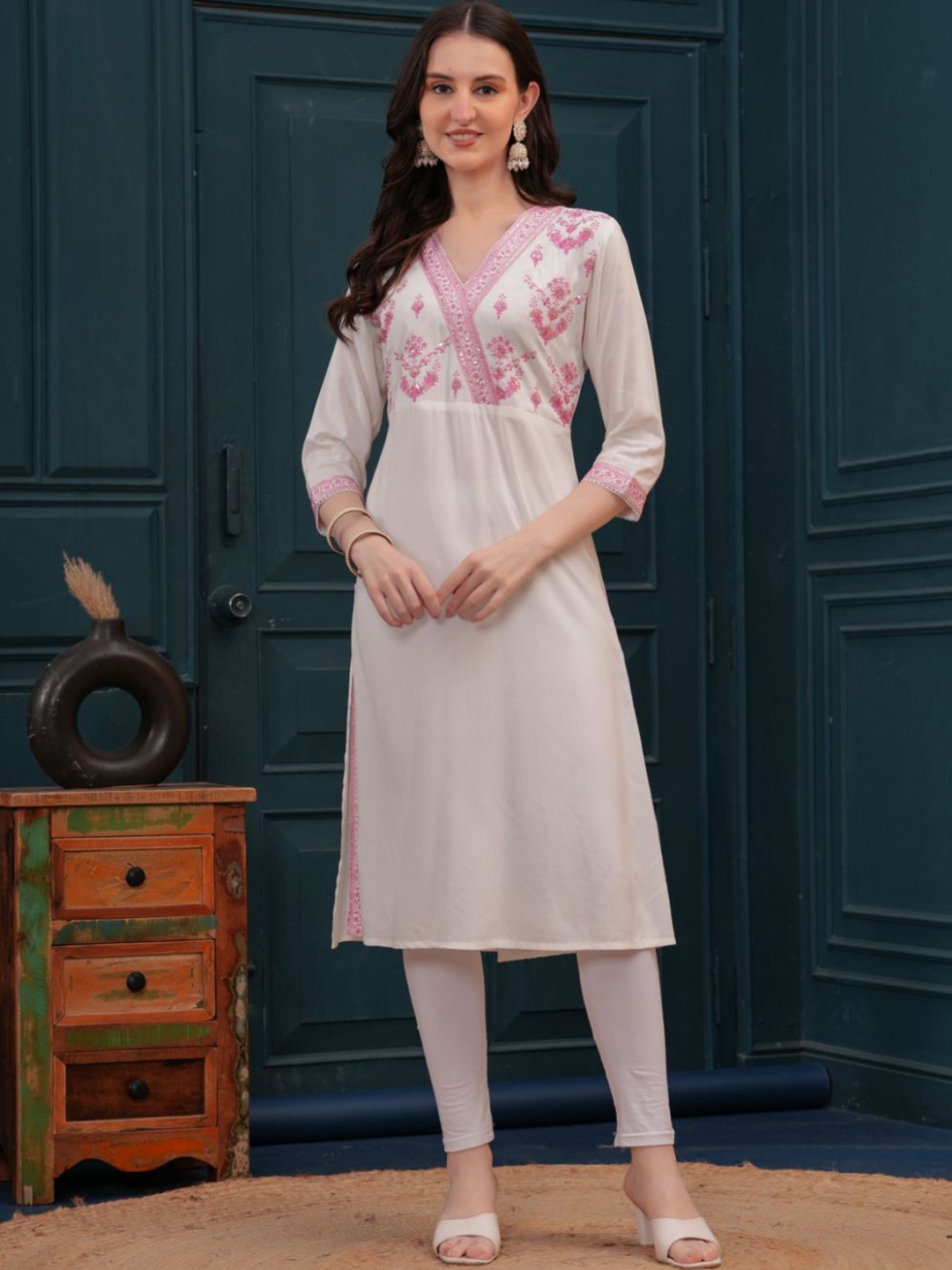 

HIGHLIGHT FASHION EXPORT Sequined Work V-Neck A-line Kurta, Pink