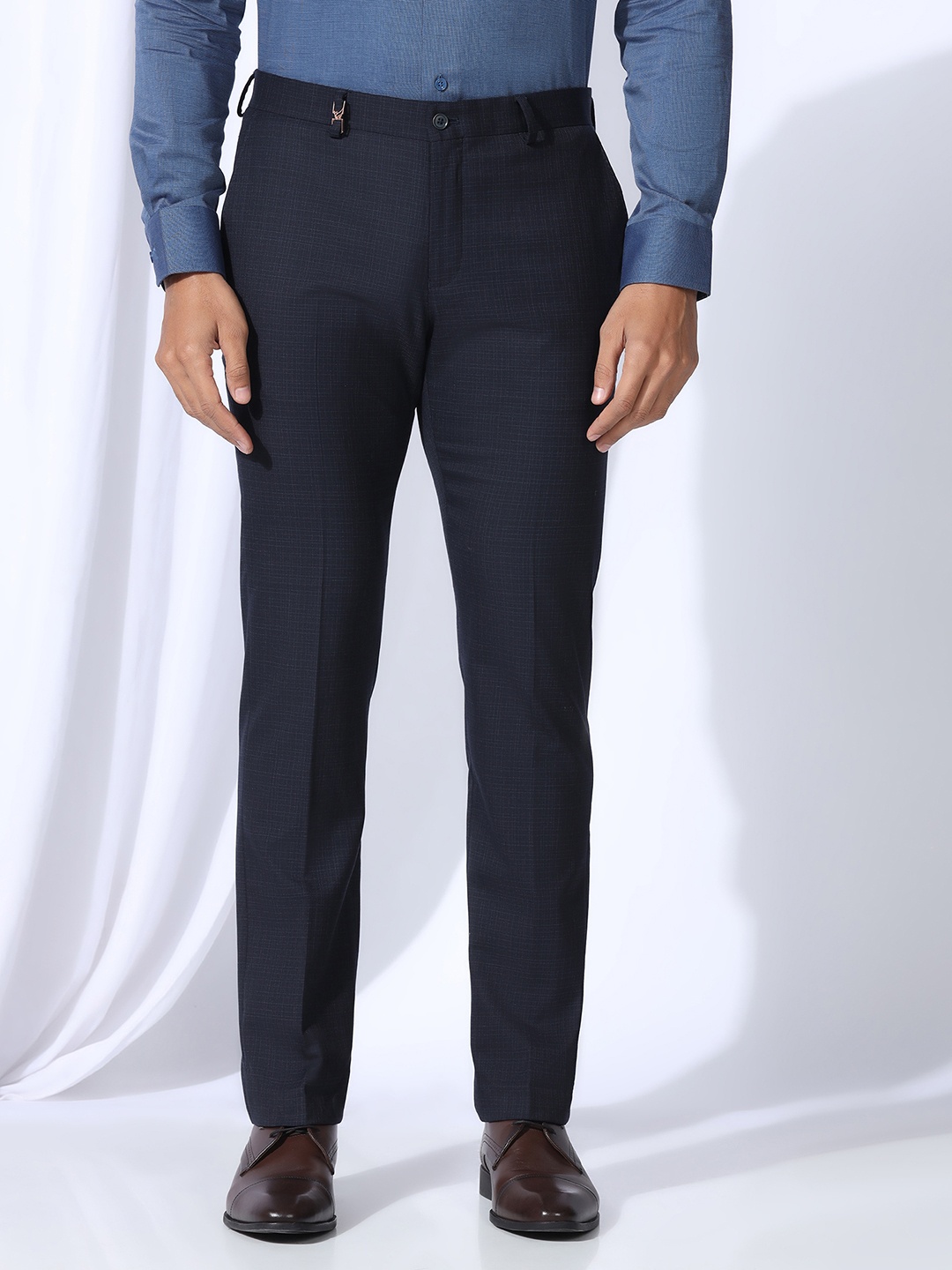 

Blackberrys Men Slim Fit Trousers, Navy blue