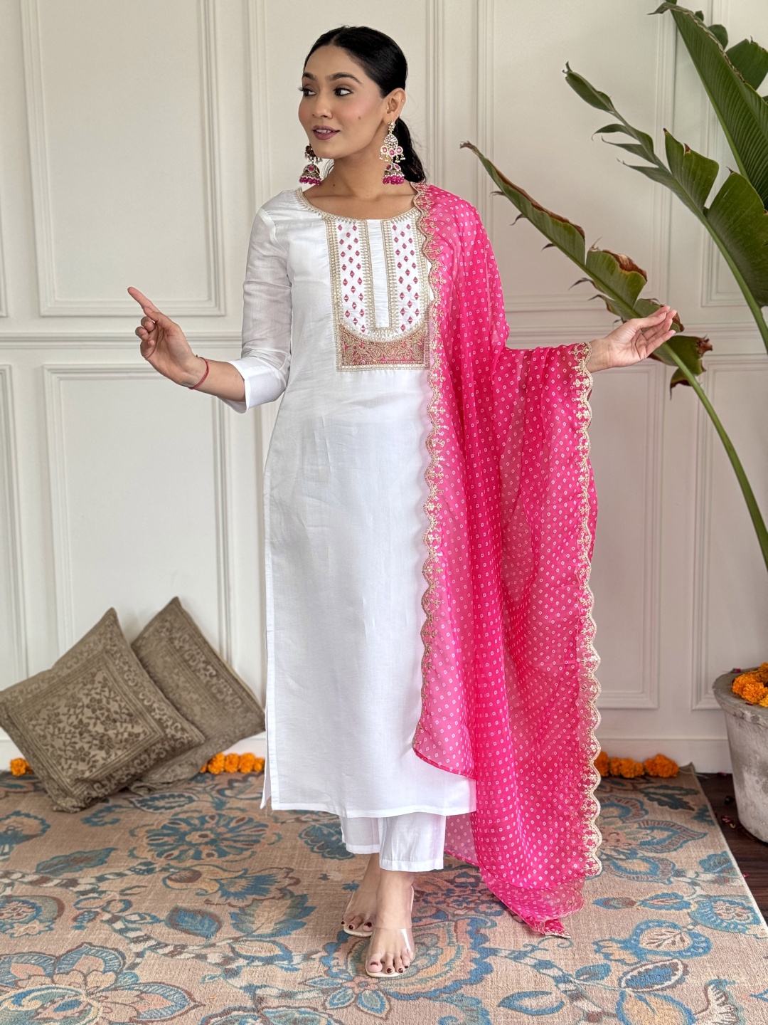 

BAESD Women Ethnic Motifs Embroidered Regular Sequinned Kurta with Trousers & With Dupatta, White