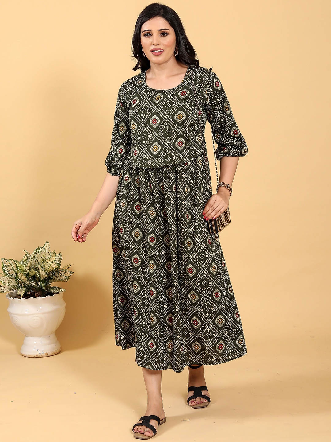 

RITIJYA Bandhani Printed Round Neck Maternity Fit And Flare Ethnic Dresses, Green