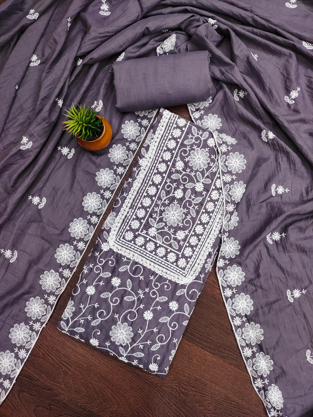 

HERE&NOW Floral Embroidered Unstitched Dress Material, Purple