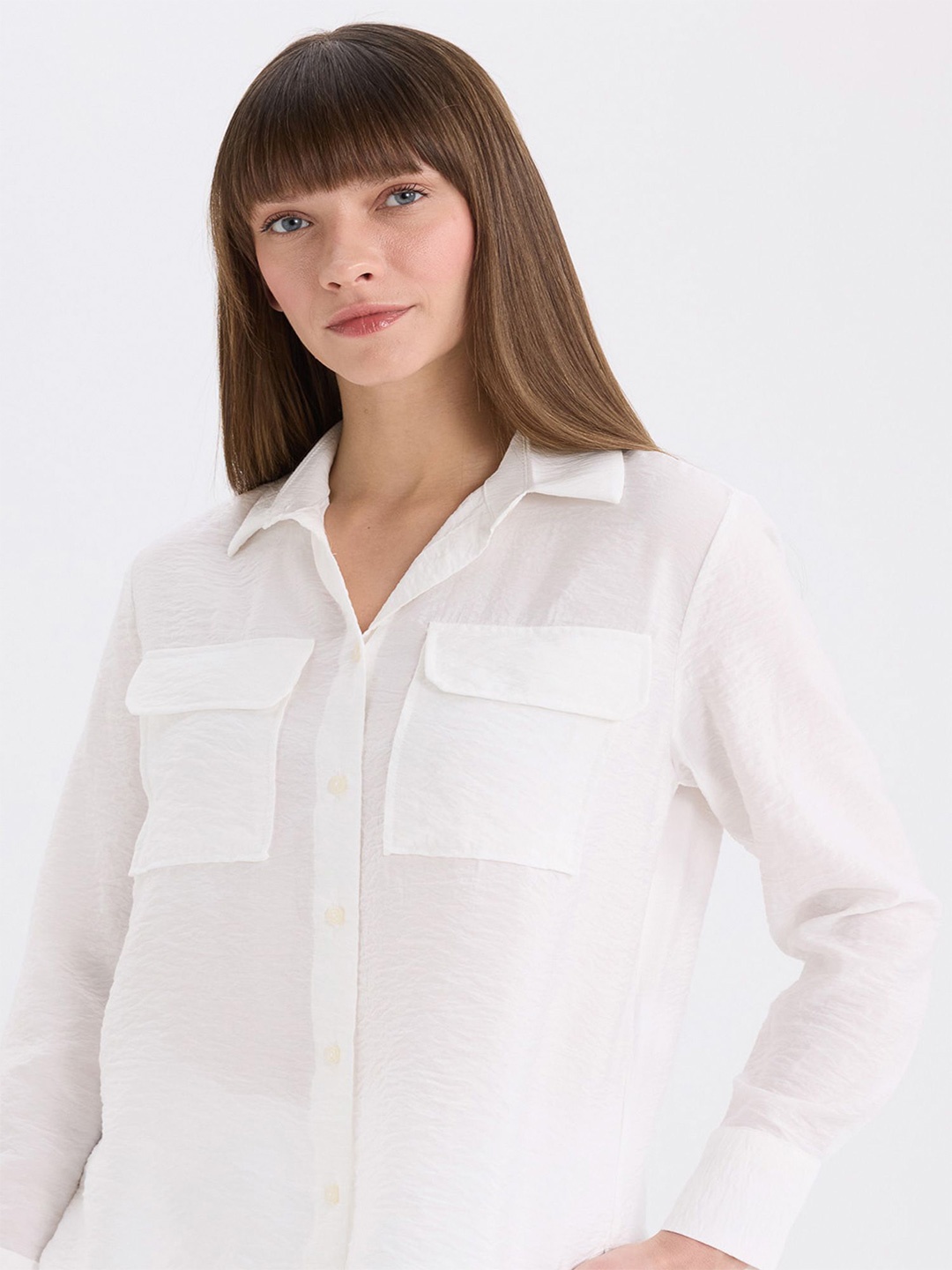 

DeFacto Women Spread Collar Solid Casual Shirt, White